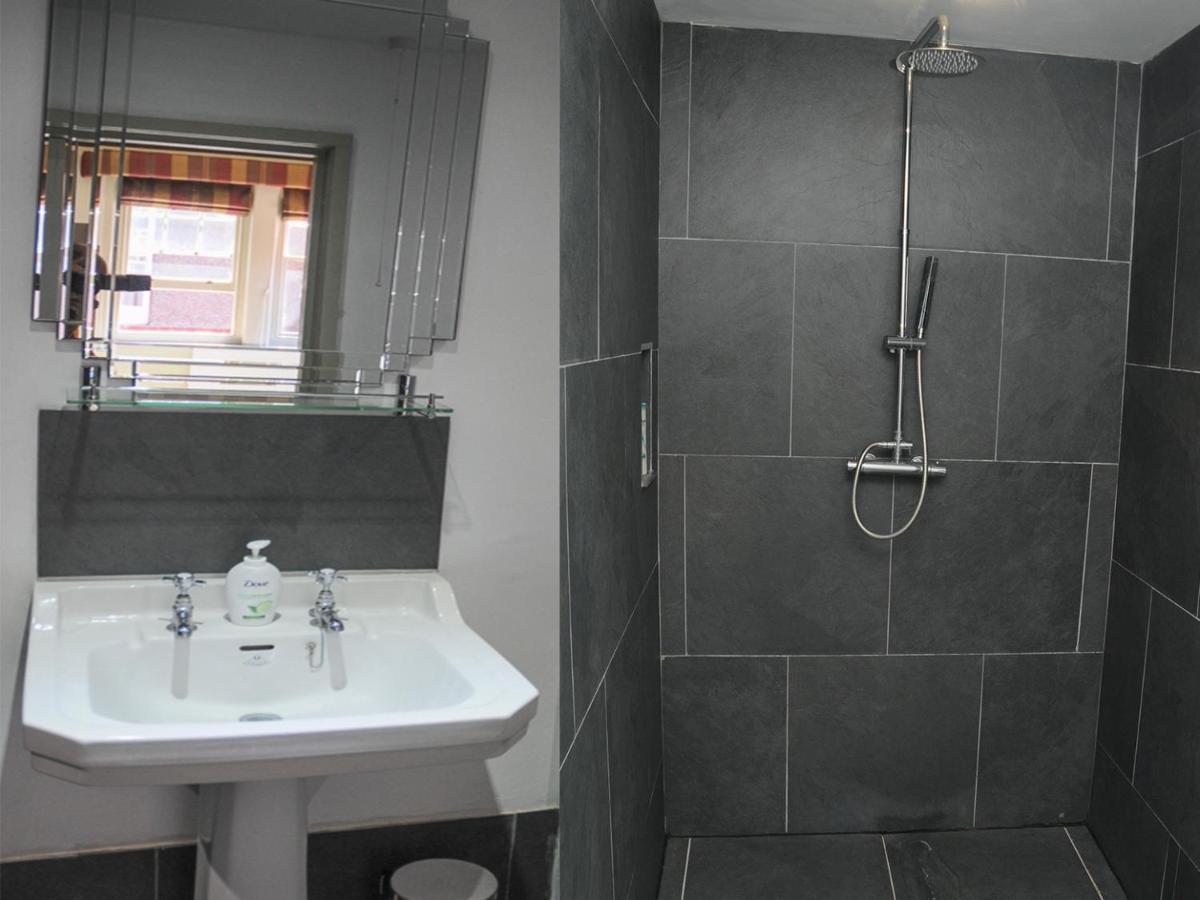 Saffrons Apartment Истборн Екстериор снимка